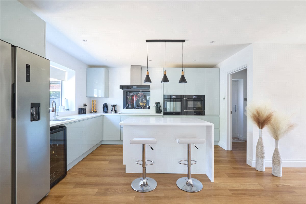 4 bedroom House, Newmarket Road, Kennett, CB8 - Sold, Image 21