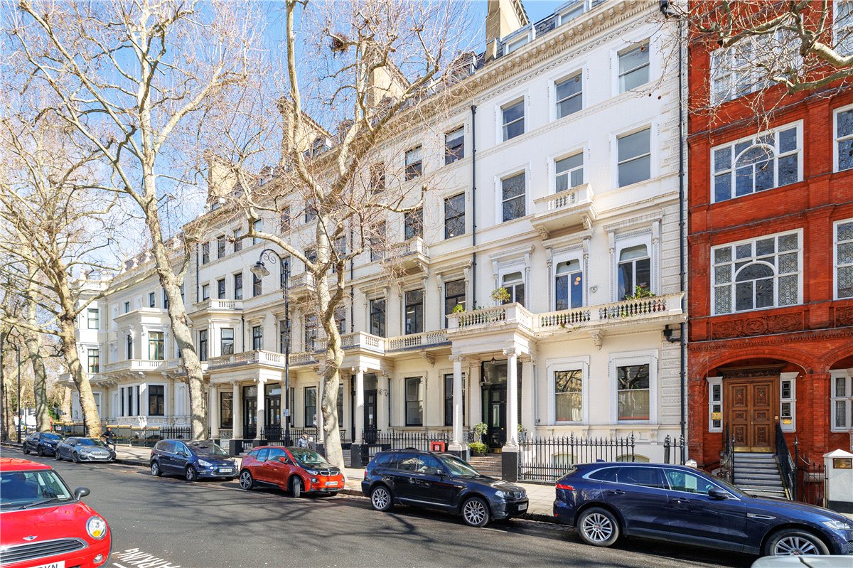 2 bedroom Flat, Queen's Gate, South Kensington, SW7 - Available, Image 10