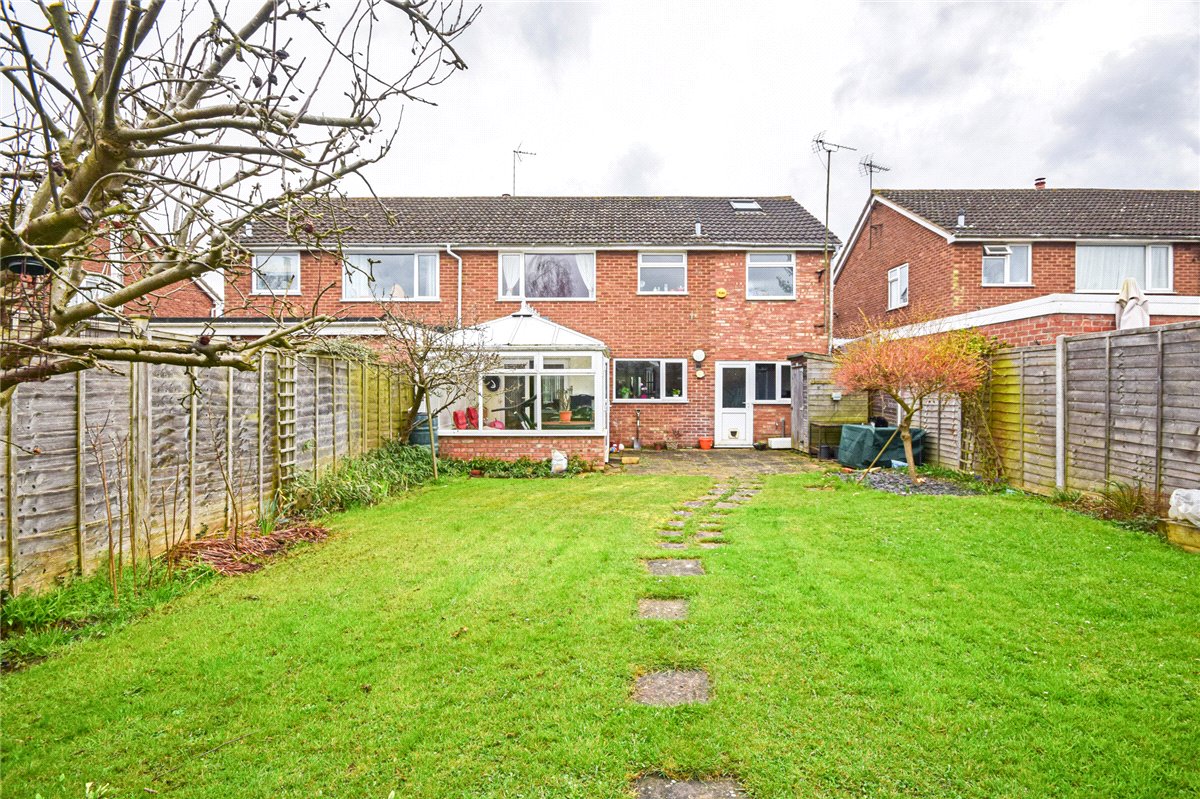 4 bedroom House, Foxs Way, Comberton, CB23 - Sold, Image 2