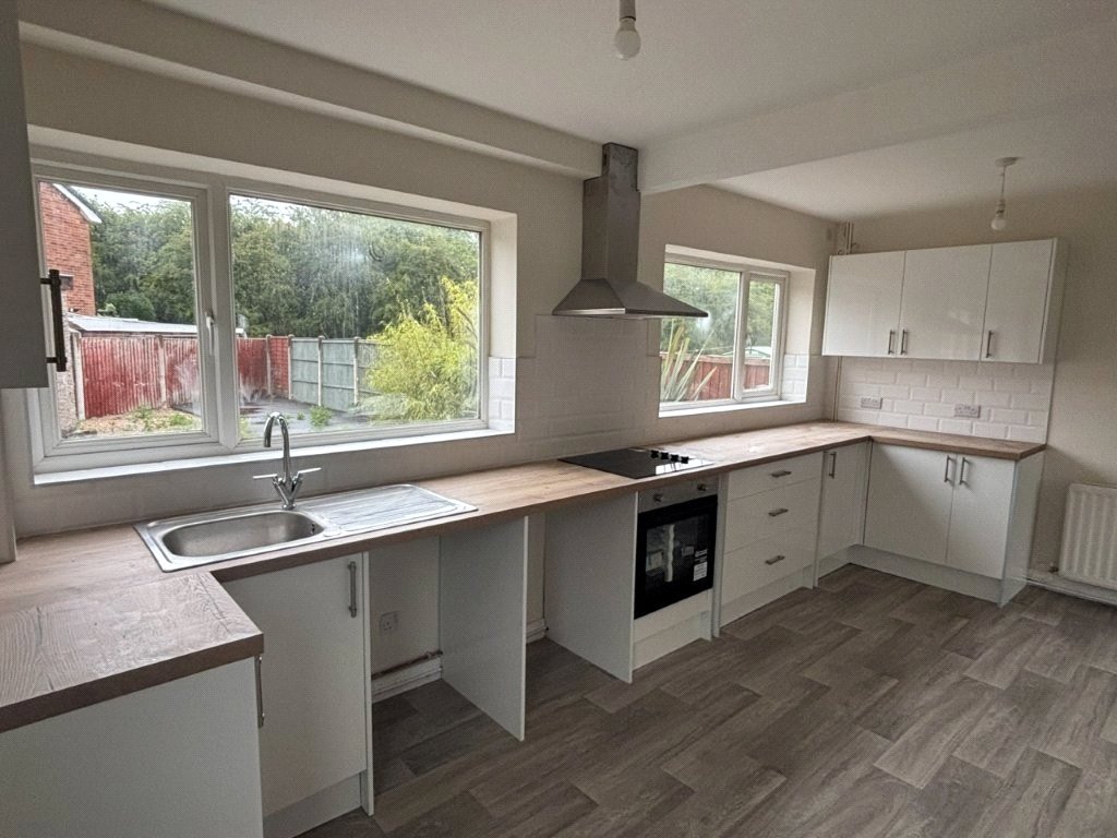 3 bedroom House, Penfold Way, Morton, DE55 - Available, Image 1