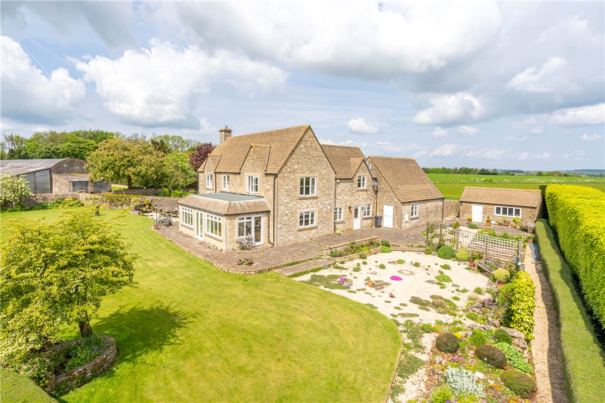 3 bedroom House, Tetbury, Gloucestershire, GL8 - Available, Image 9