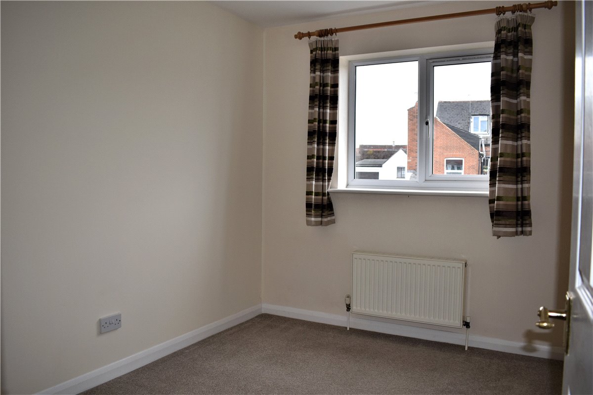 2 bedroom Flat, Oddfellows Road, Newbury, RG14 - Let Agreed, Image 5