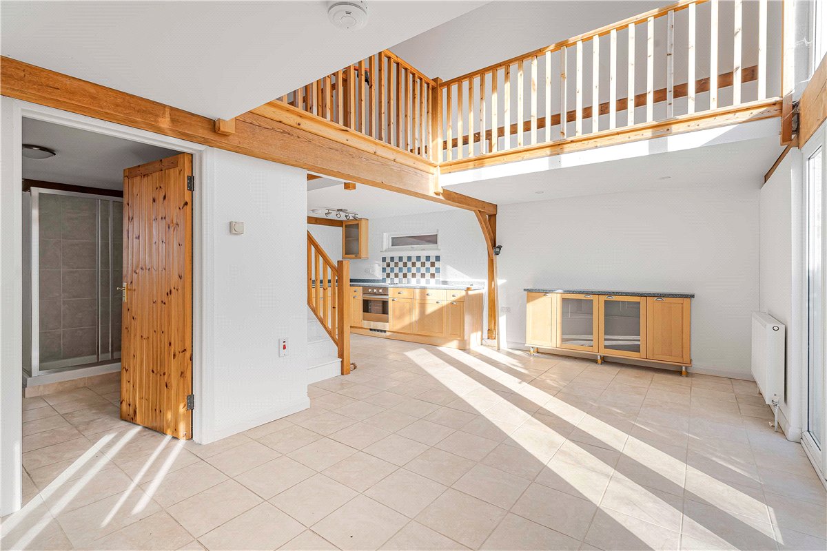 6 bedroom House, Ellesborough Road, Wendover, HP22 - Let Agreed, Image 21