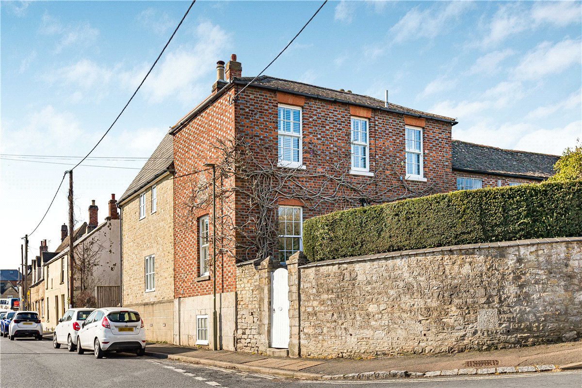 3 bedroom House, High Street, Eynsham, OX29 - Available, Image 4