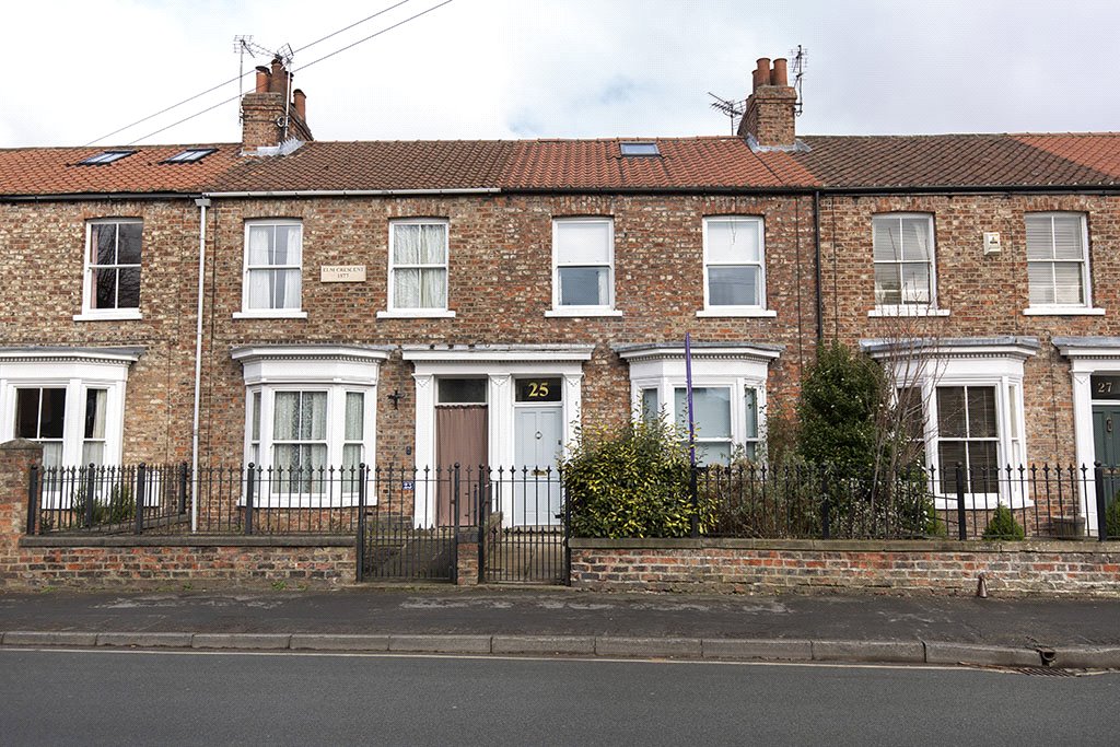 3 bedroom House, Heworth Village, York, YO31 - Sold
