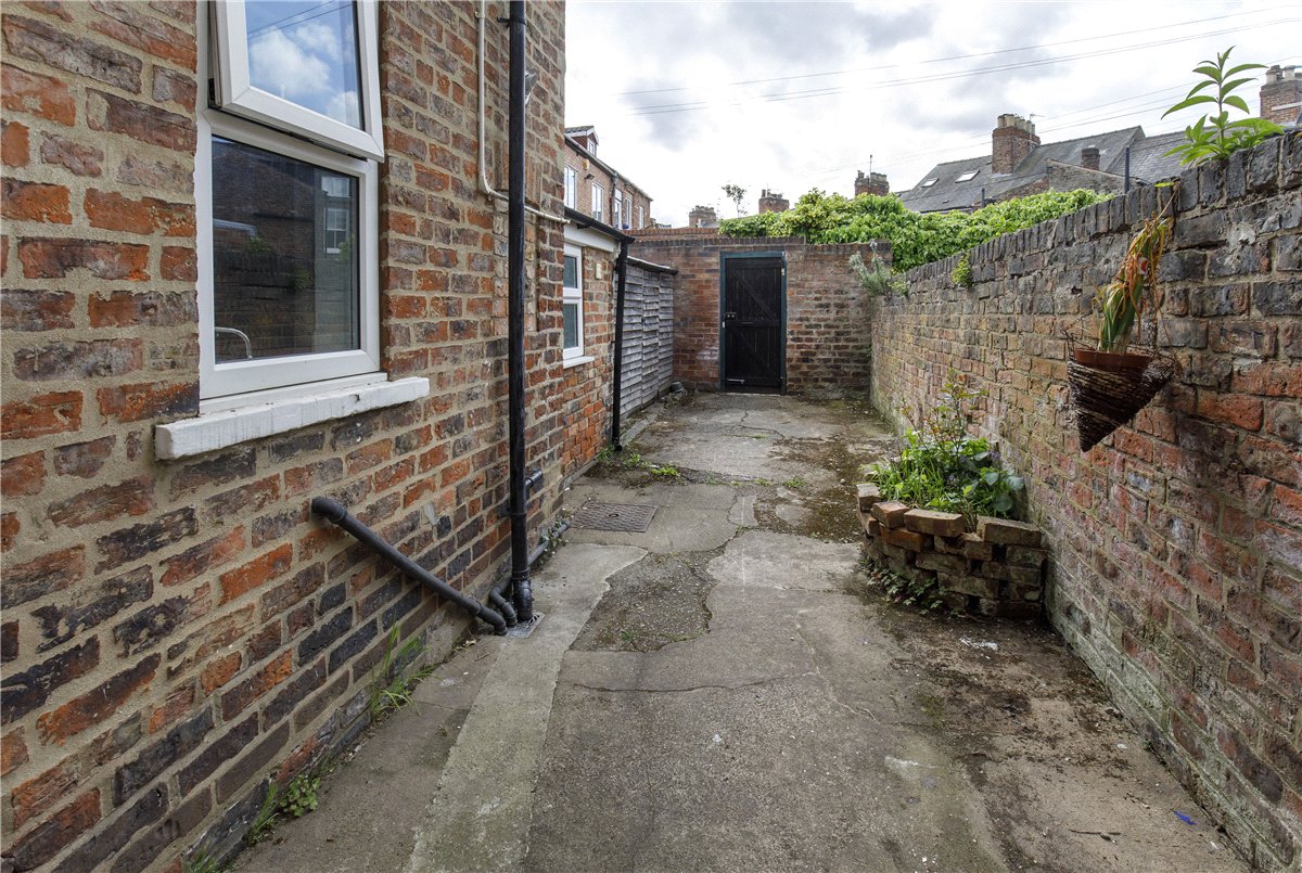 3 bedroom House, Eldon Terrace, York, YO31 - Available, Image 13
