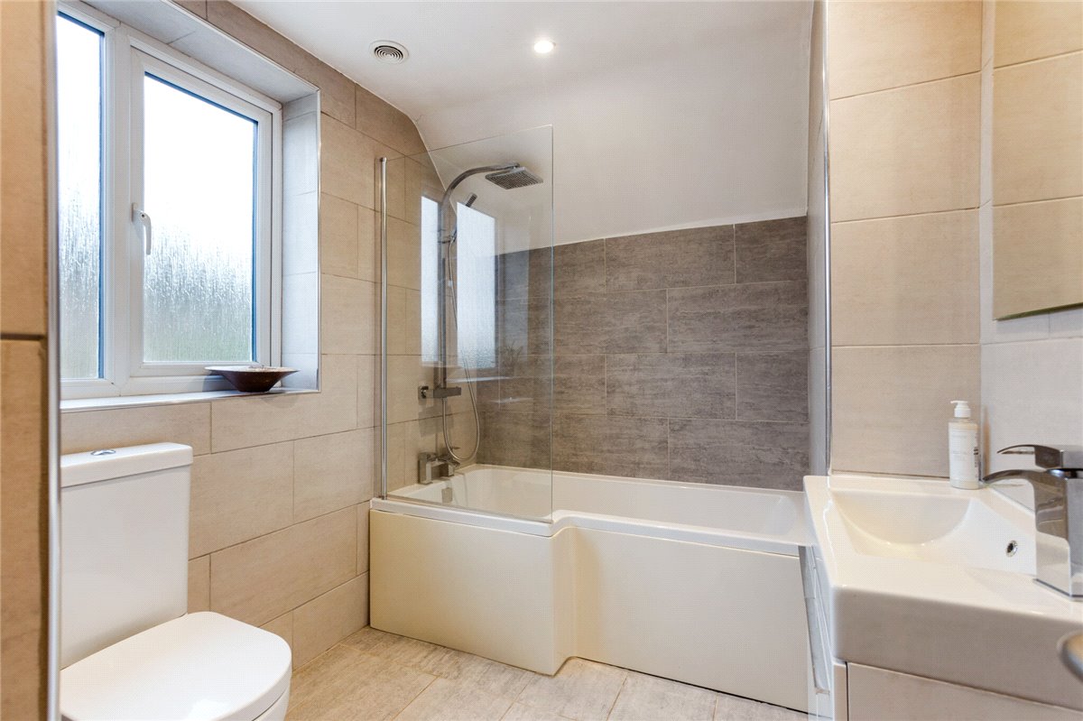 4 bedroom House, Dauntsey Lock, Chippenham, SN15 - Available, Image 4