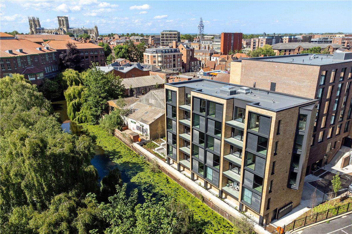 2 bedroom Flat, Piccadilly Riverside Apartments, Piccadilly, YO1 - Available