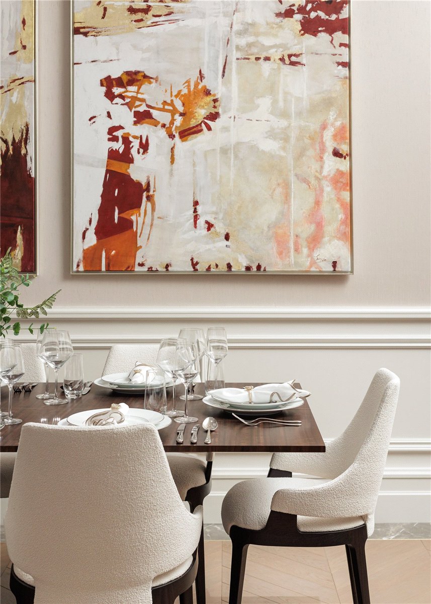 3 bedroom Maisonette, Pont Street, Knightsbridge, SW1X - Available, Image 2