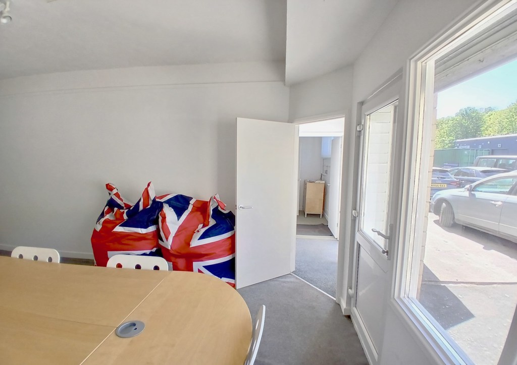 1025 Sq Ft, Brassmill Enterprise Centre, Bath, BA1 - Available, Image 3