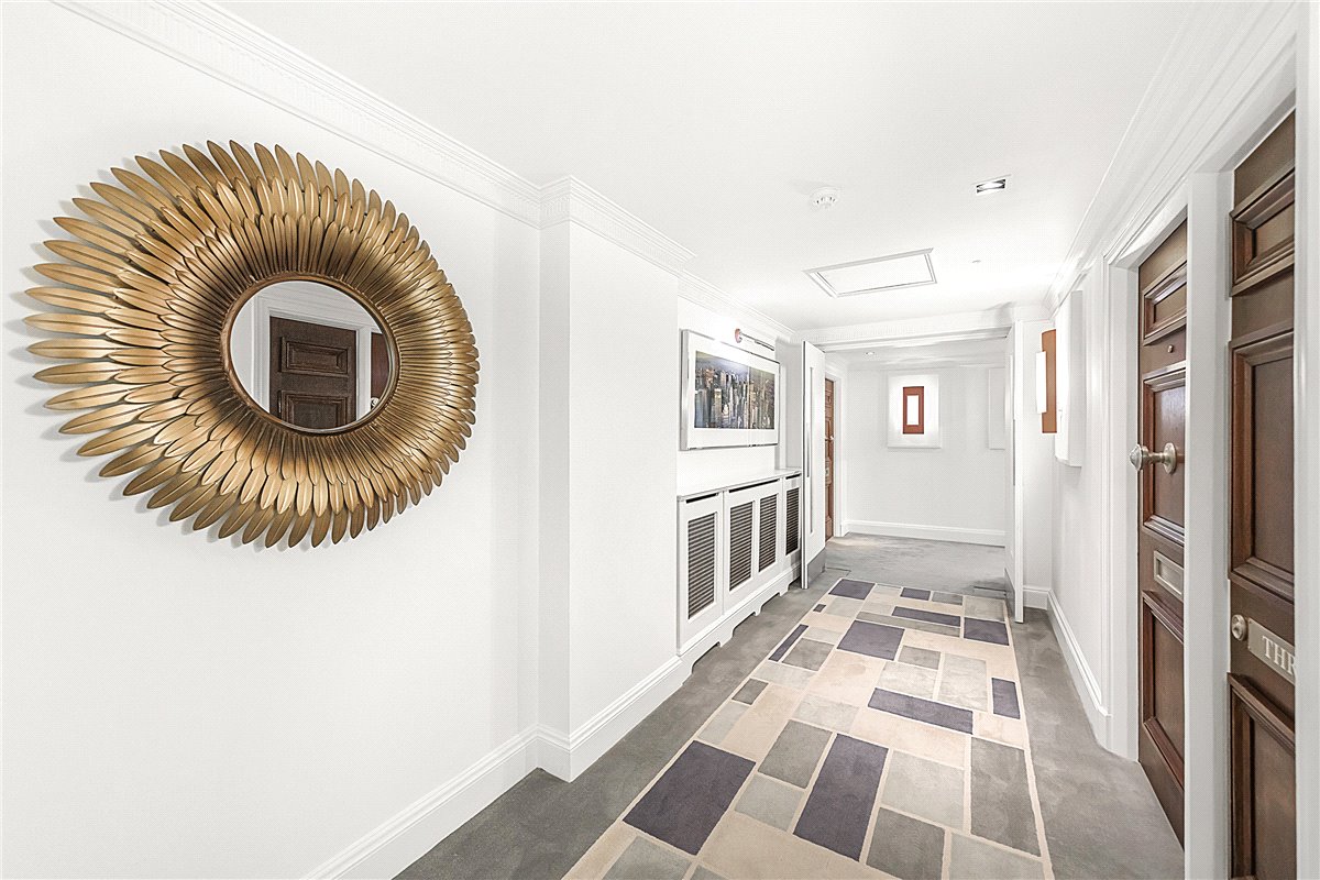 1 bedroom Flat, Carlos Place, Mayfair, W1K - Available, Image 26