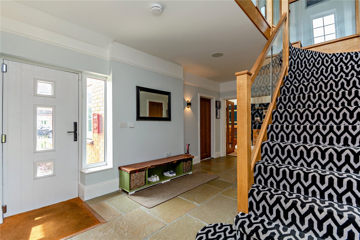 4 bedroom House, Battery End, Newbury, RG14 - Sold STC, Image 11