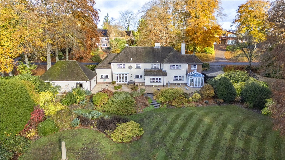 5 bedroom House, Lynch Hill Park, Whitchurch, RG28 - Sold