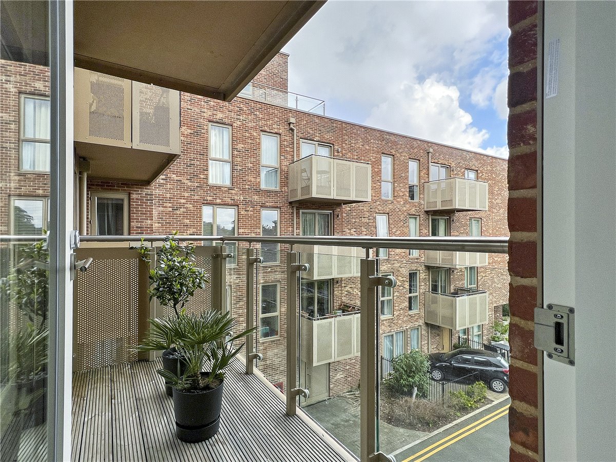 3 bedroom Flat, Harrison Drive, Cambridge, CB2 - Sold STC, Image 13