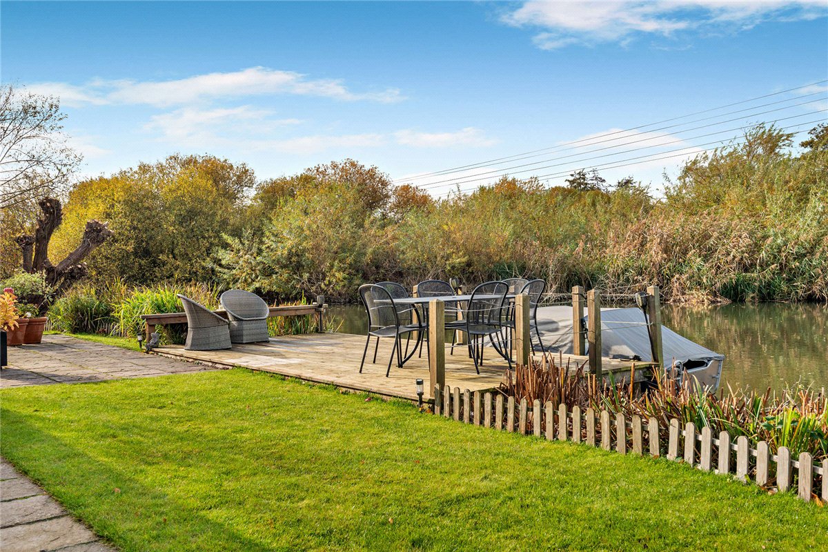 3 bedroom House, Crookham Hill, Thatcham, RG19 - Available, Image 5