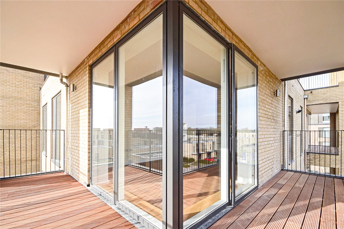 2 bedroom Flat, Forbes Close, Trumpington, CB2 - , Image 5