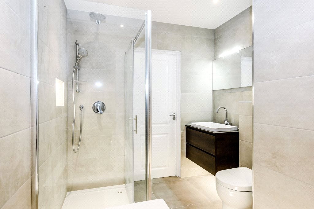 2 bedroom Flat, Northbrook Street, Newbury, RG14 - Sold, Image 4