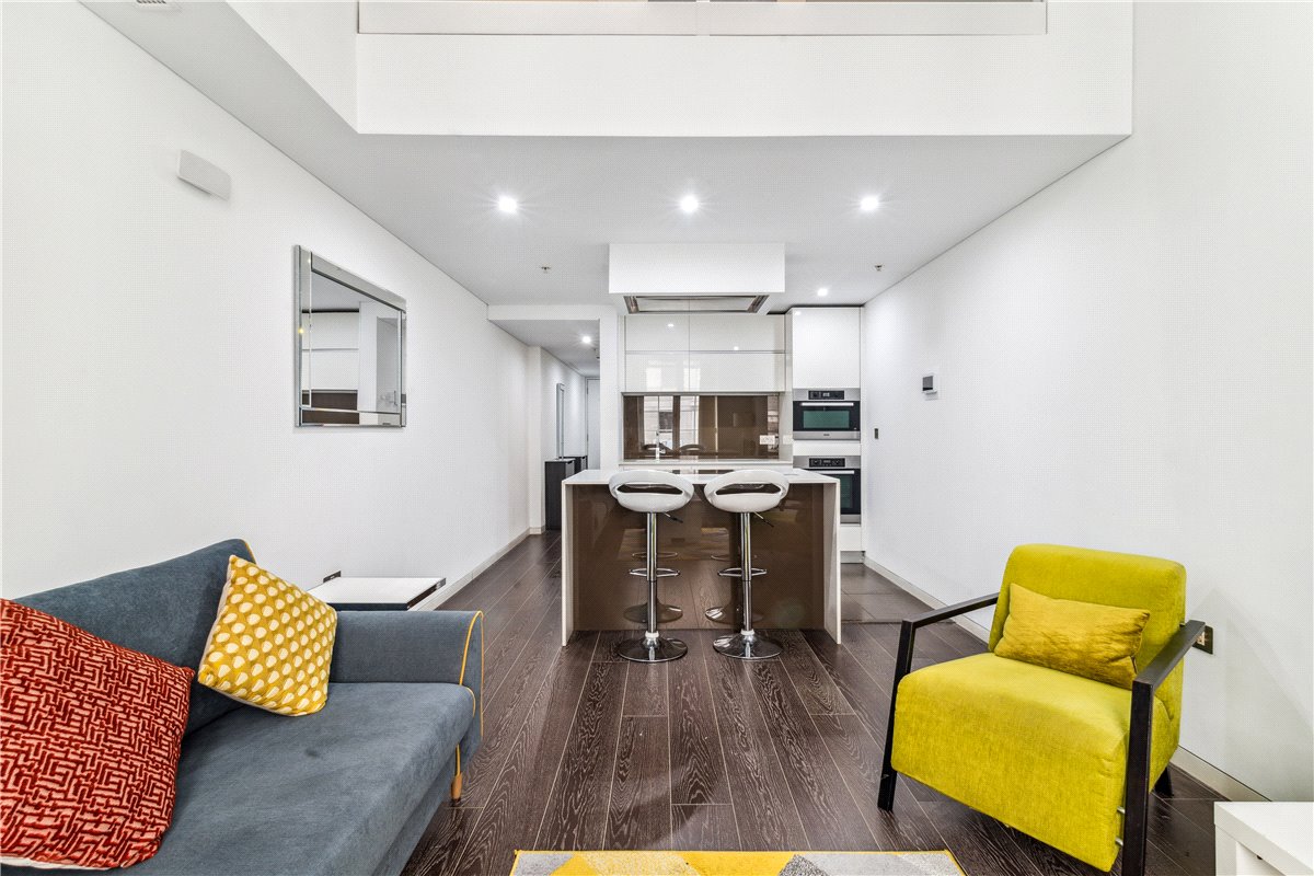 1 bedroom Flat, Strand, Covent Garden, WC2R - Available, Image 8