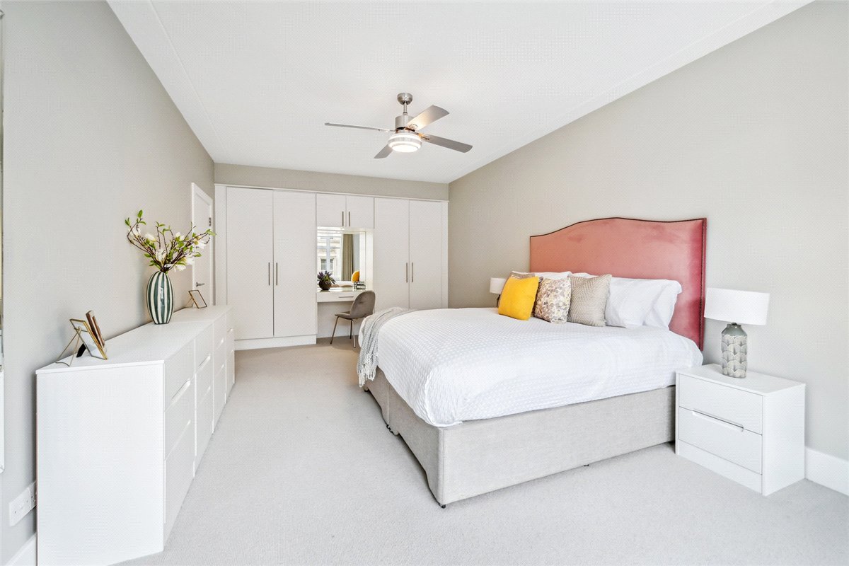 1 bedroom Residential, Richmond Court, 200 Sloane Street, SW1X - Available, Image 3