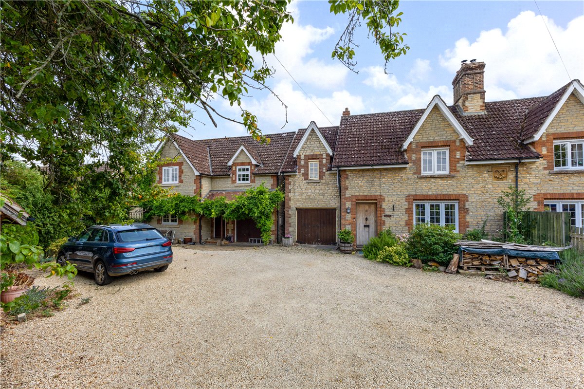 4 bedroom House, Bremhill, Calne, SN11 - Available, Image 4