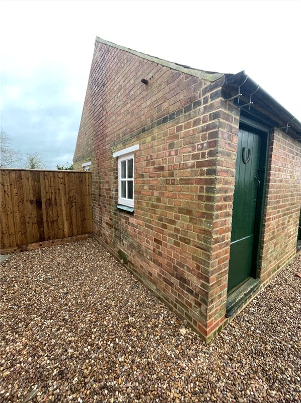 3 bedroom House, Fen Road, Rippingale, PE10 - Available, Image 9