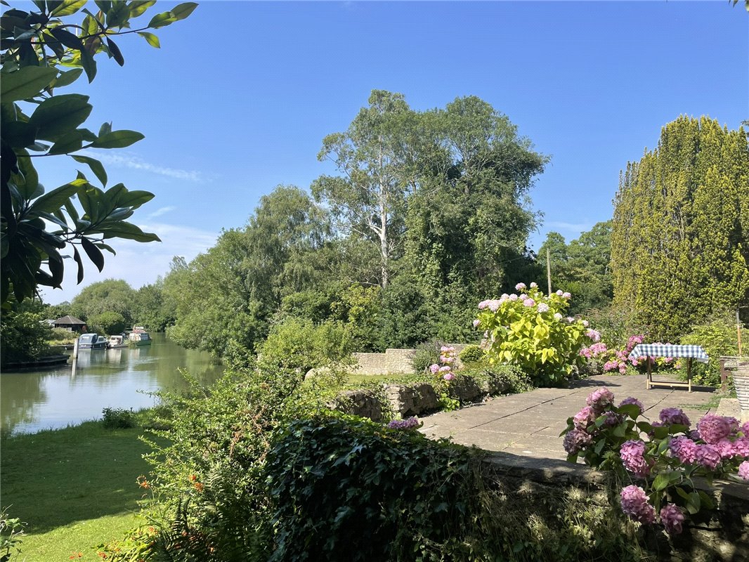 3 bedroom House, Mill Lane, Iffley, OX4 - Sold