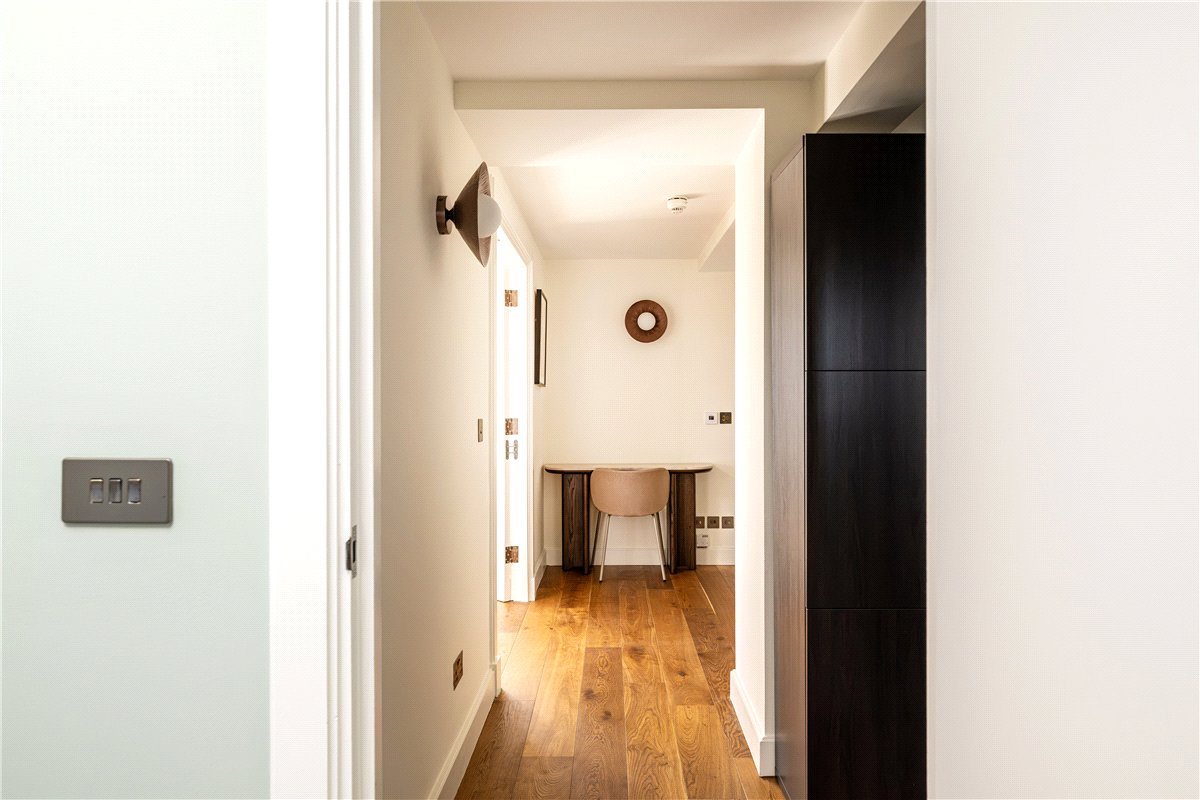 2 bedroom Residential, Albemarle Street, Mayfair, W1S - Available, Image 23