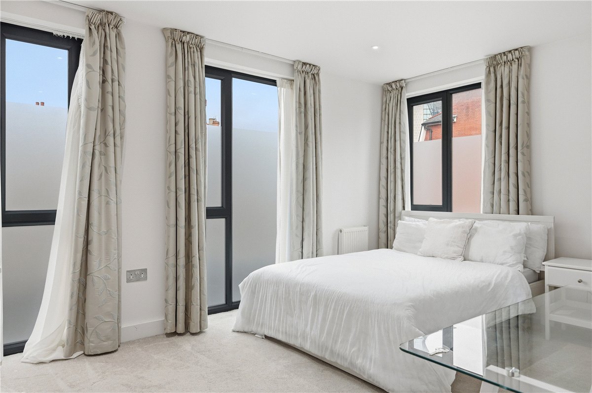 3 bedroom Flat, Lillie Road, London, SW6 - Available, Image 17