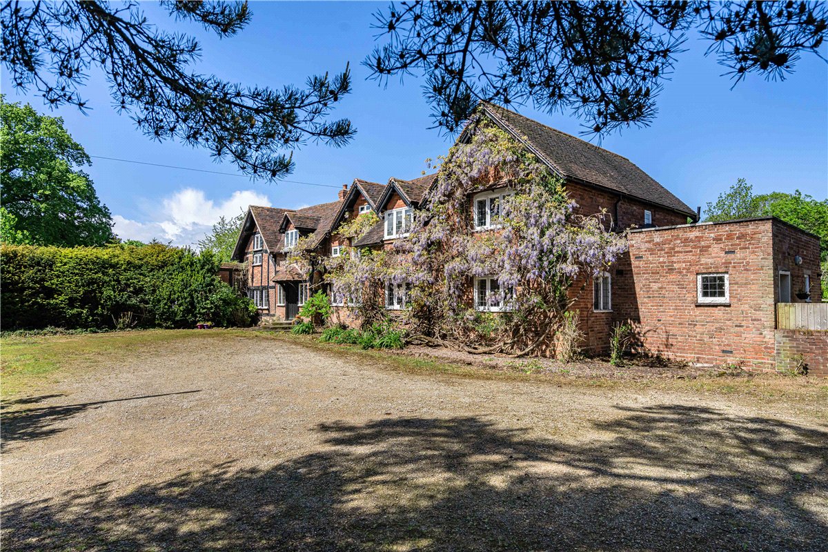 6 bedroom House, Truggist Lane, Berkswell, CV7 - Available, Image 2