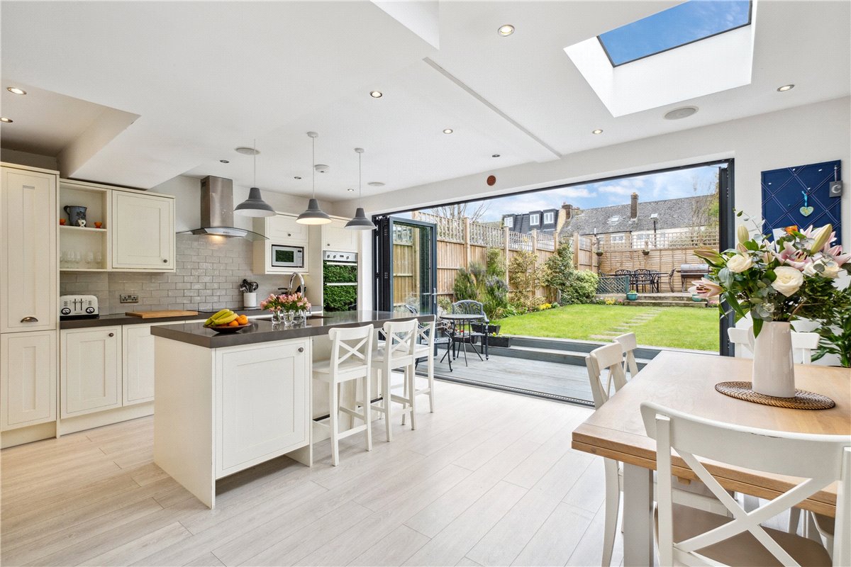 3 bedroom House, Dawnay Road, London, SW18 - Sold