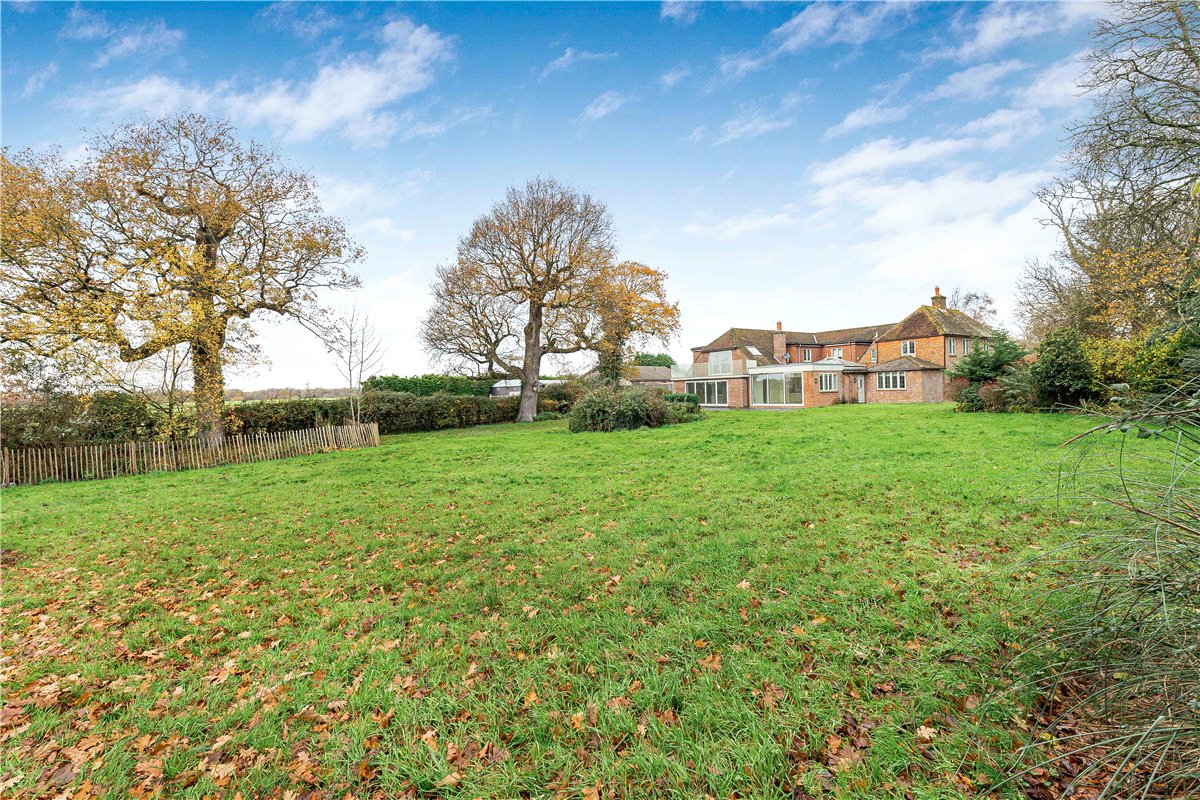 5 bedroom House, Tortington, Arundel, BN18 - Available, Image 9