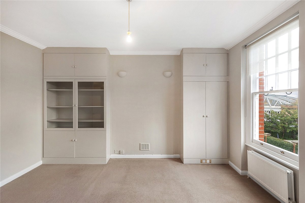 1 bedroom Flat, Elm Bank Mansions, The Terrace, SW13 - Let Agreed, Image 11