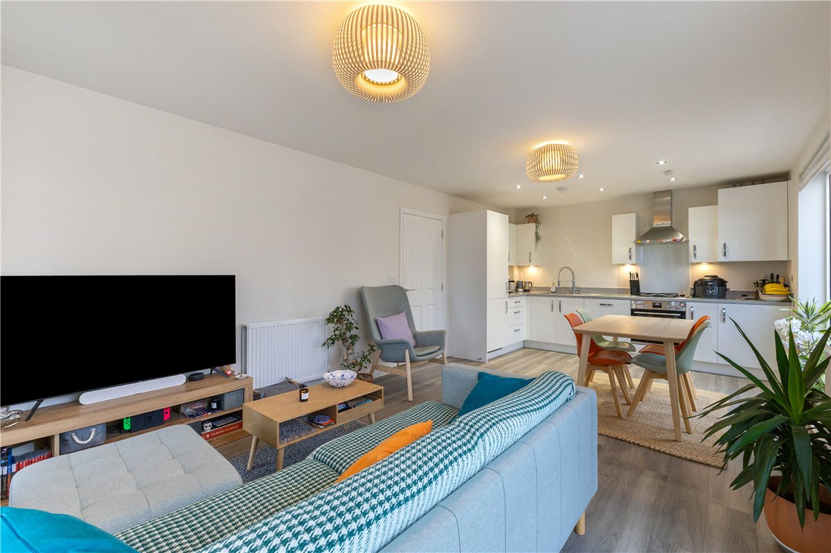 2 bedroom Flat, Osprey Drive, Trumpington, CB2 - Available, Image 10