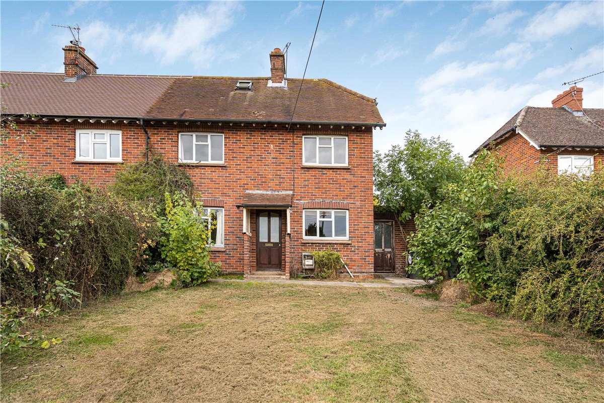 2 bedroom House, Whittonditch Road, Ramsbury, SN8 - Available