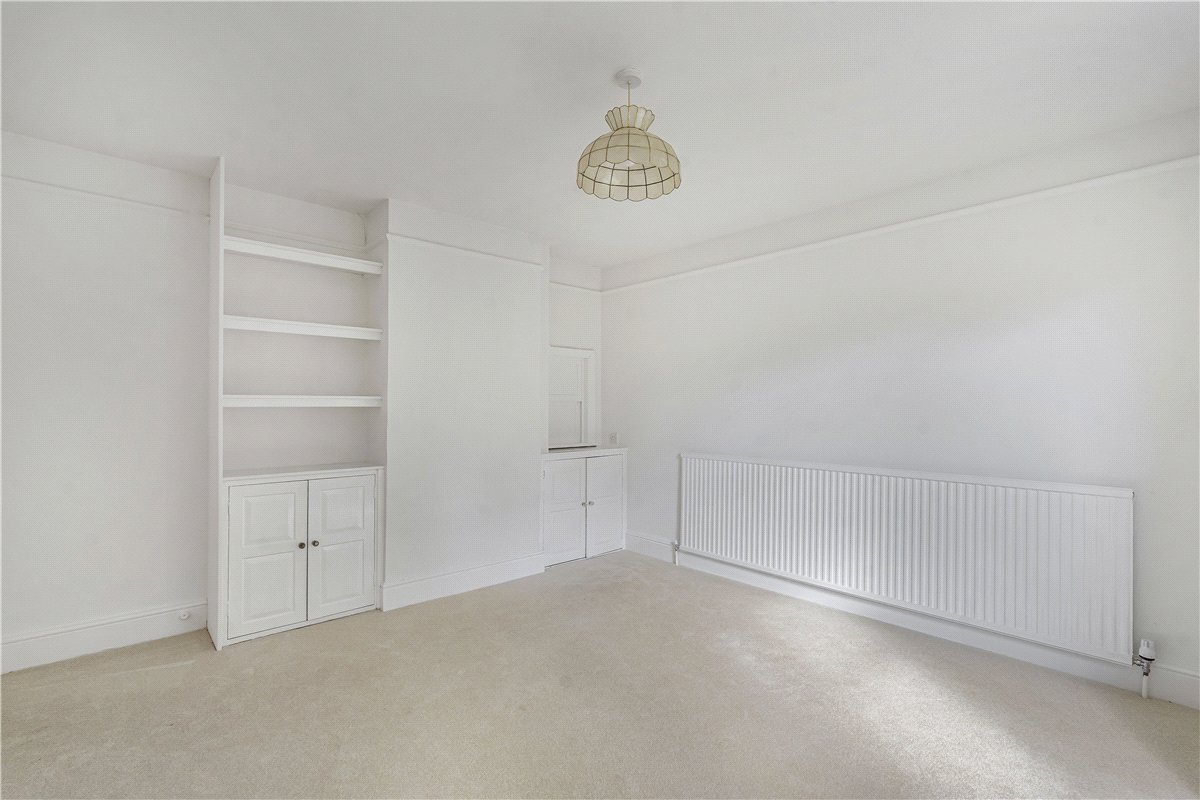 4 bedroom House, High Street, Manton, SN8 - Available, Image 4