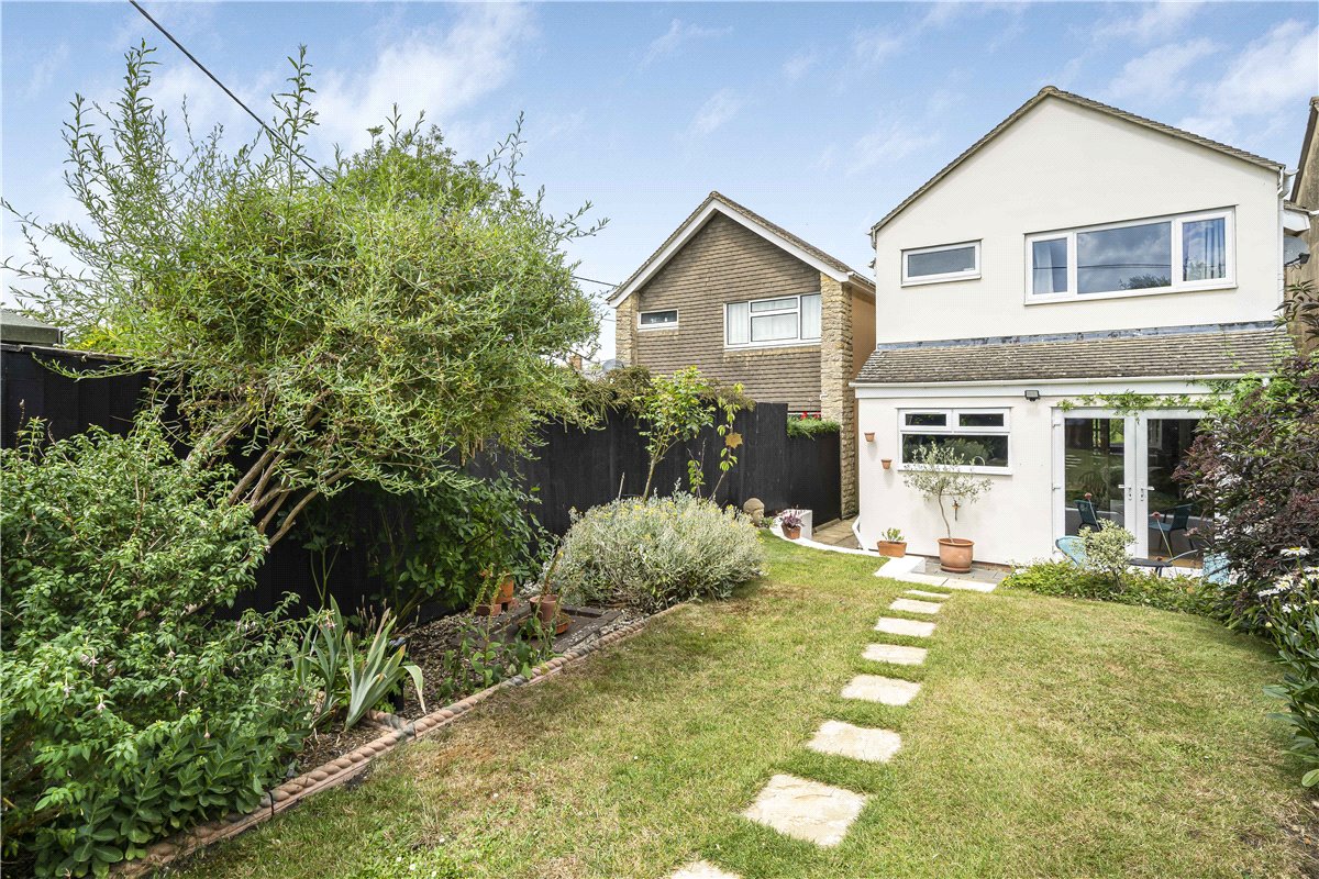 4 bedroom House, Keens Close, Enstone, OX7 - Sold STC, Image 16