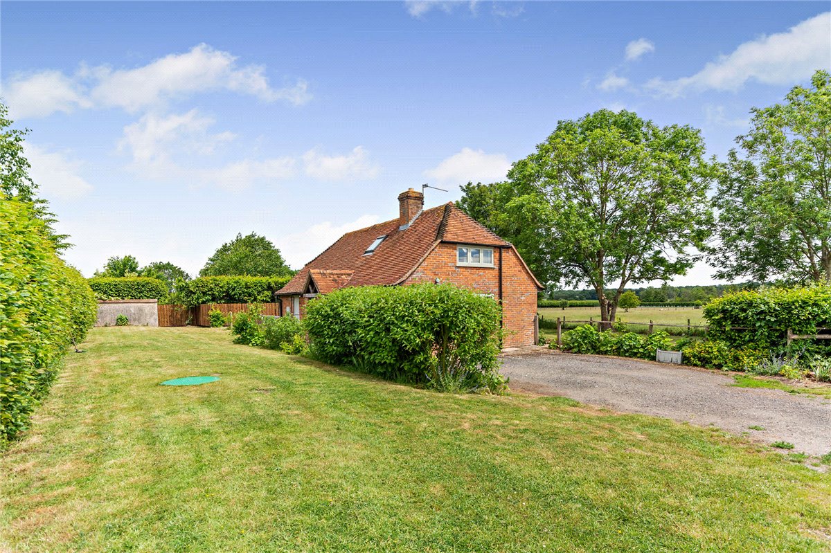 2 bedroom House, Hamstead Holt Farm, Kintbury Holt, RG20 - Sold STC, Image 9