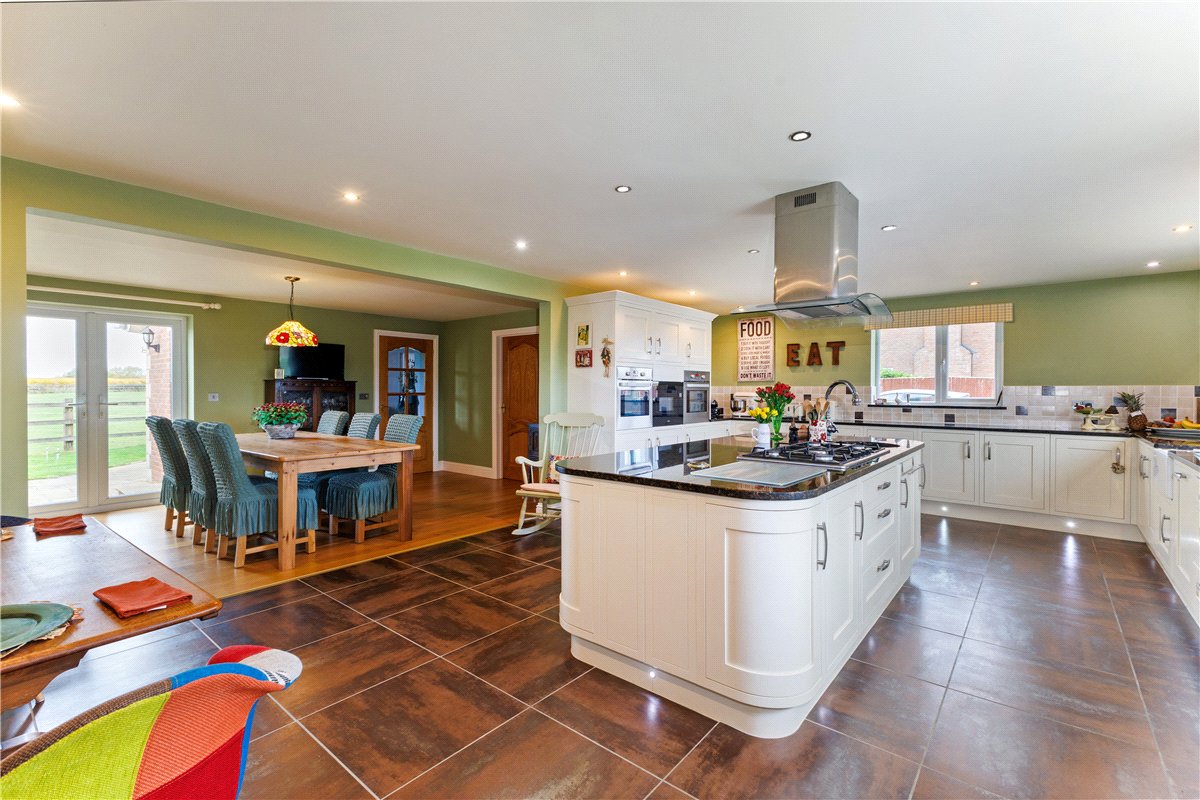 6 bedroom House, The Barton, Clyffe Pypard, SN4 - Available, Image 1