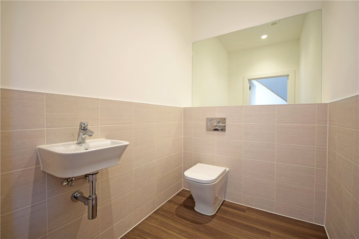 3 bedroom House, Lilywhite Drive, Cambridge, CB4 - , Image 8