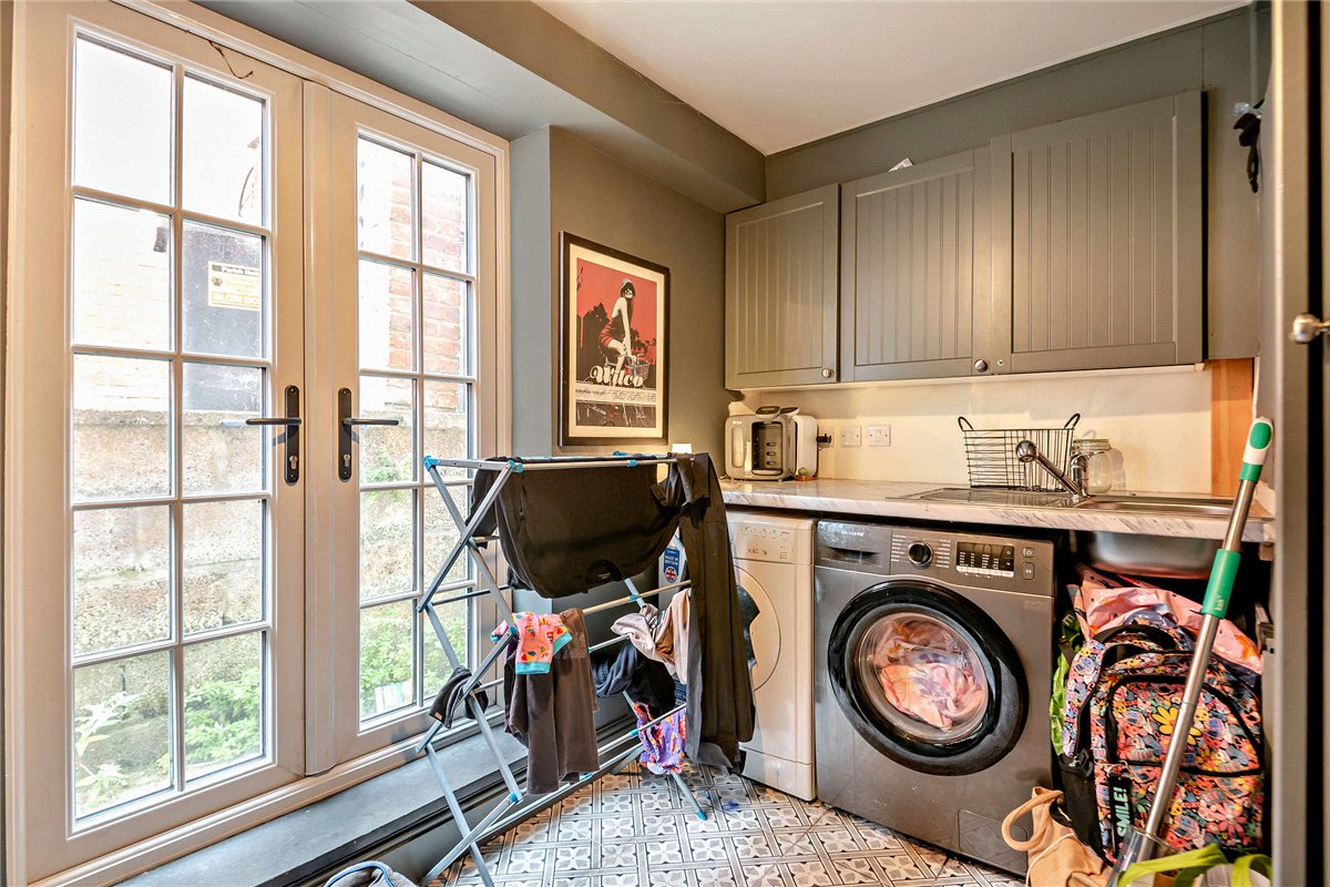 4 bedroom House, Cold Ash Hill, Cold Ash, RG18 - Sold STC, Image 13