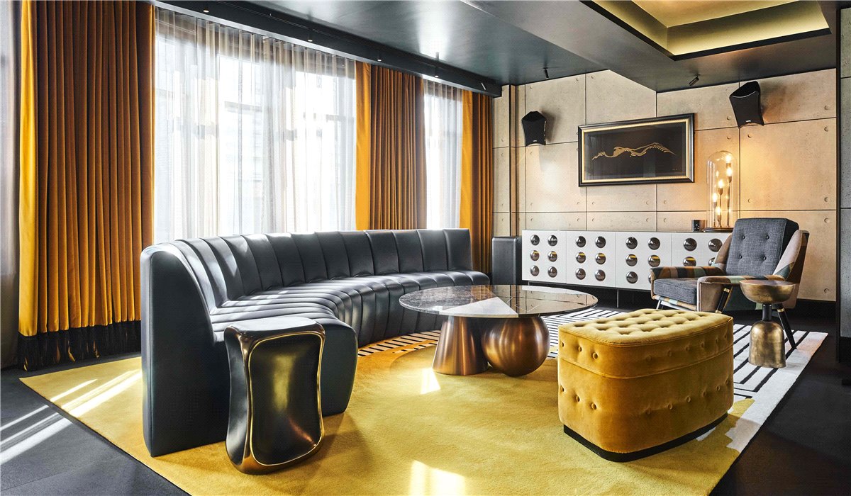 2 bedroom Flat, Denmark Place, London, WC2H - Available