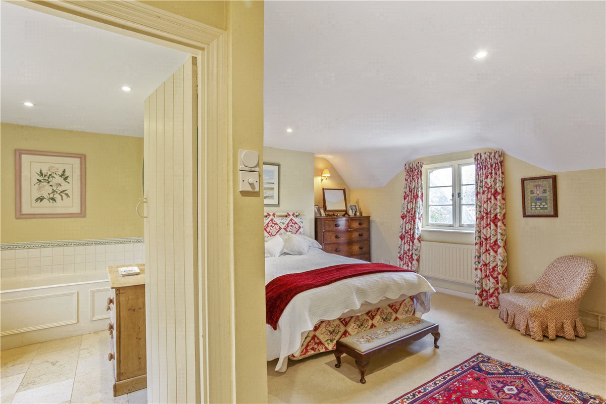 5 bedroom House, The Street, Marden, SN10 - Available, Image 13
