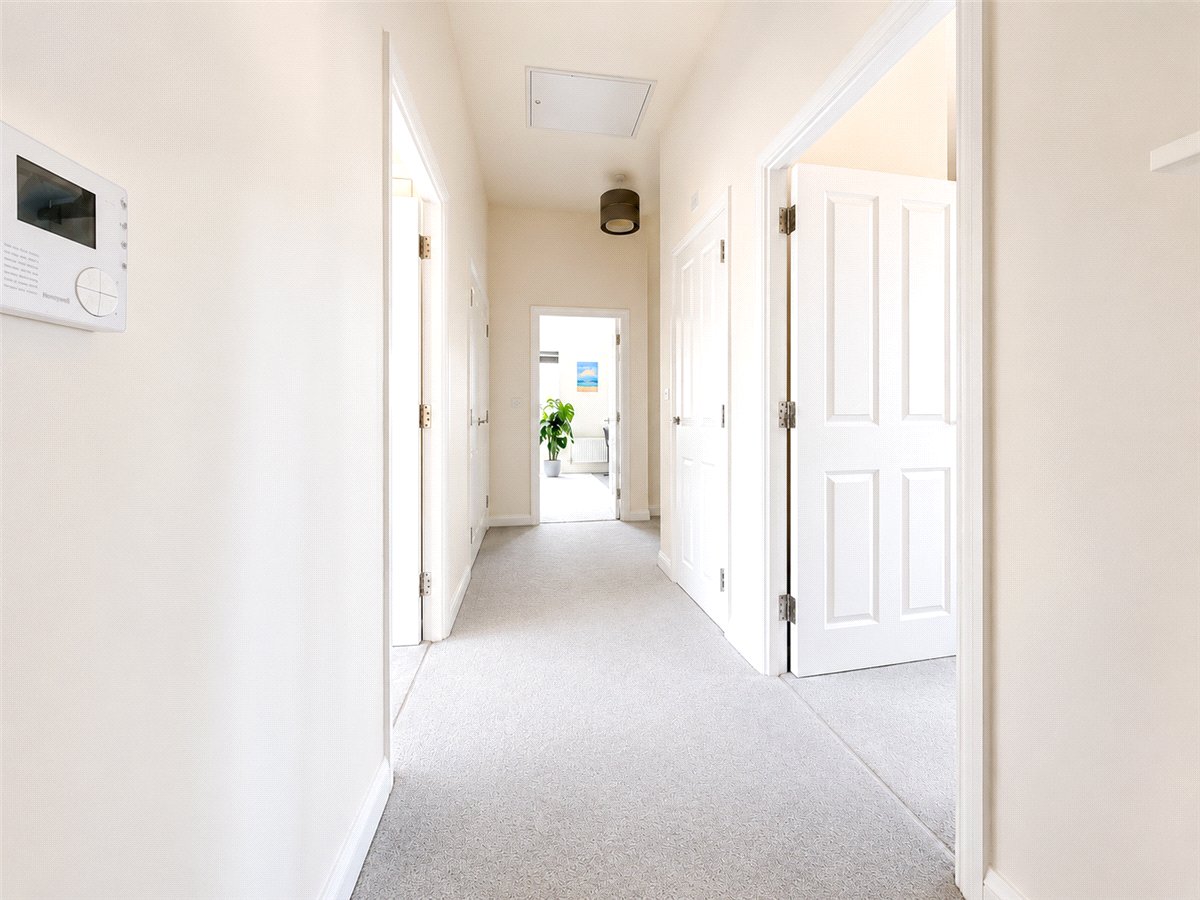 2 bedroom Flat, Lawrence Weaver Road, Cambridge, CB3 - Available, Image 8