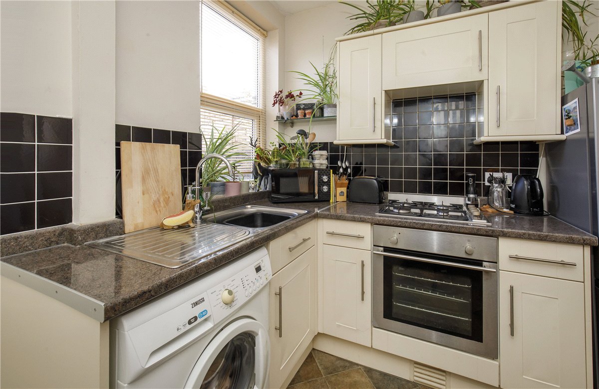 2 bedroom House, Ruby Street, York, YO23 - Available, Image 3