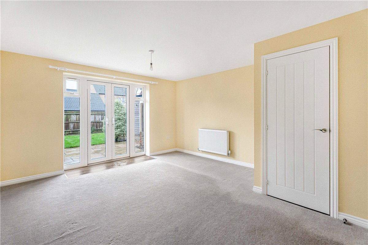 2 bedroom House, Wayfarings, Bodicote, OX15 - Available, Image 1