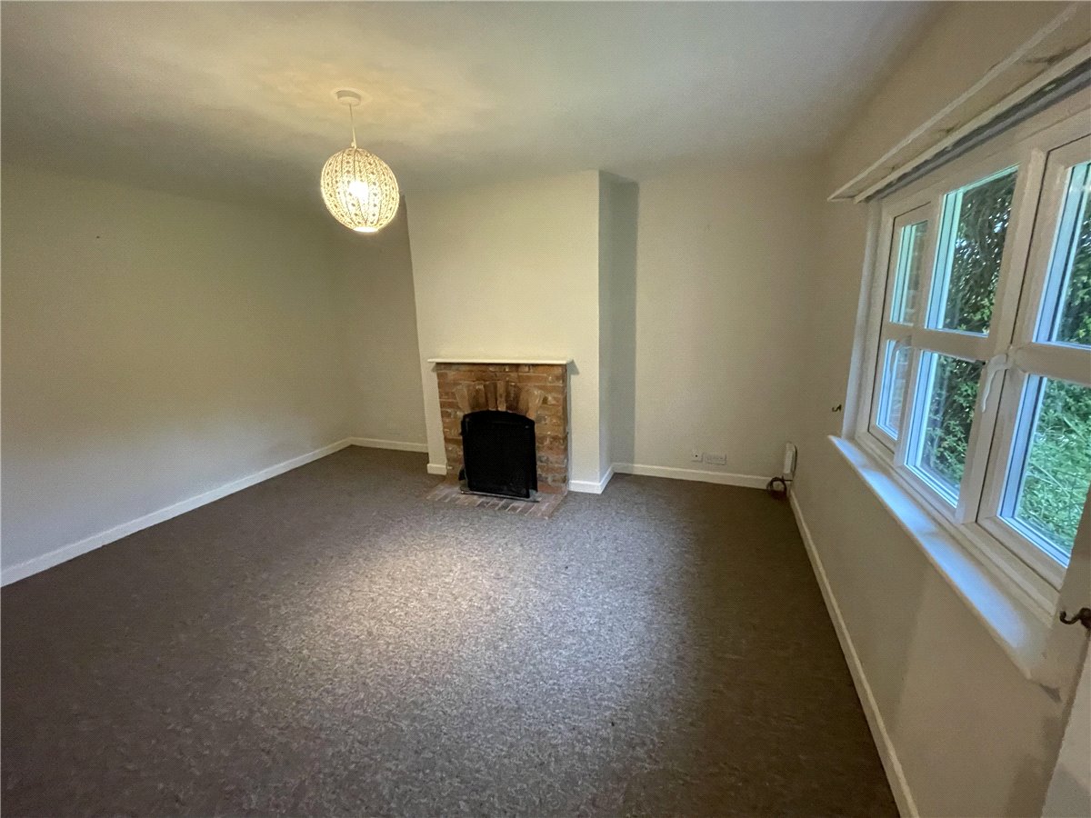 3 bedroom House, Hermitage, Thatcham, RG18 - Available, Image 7