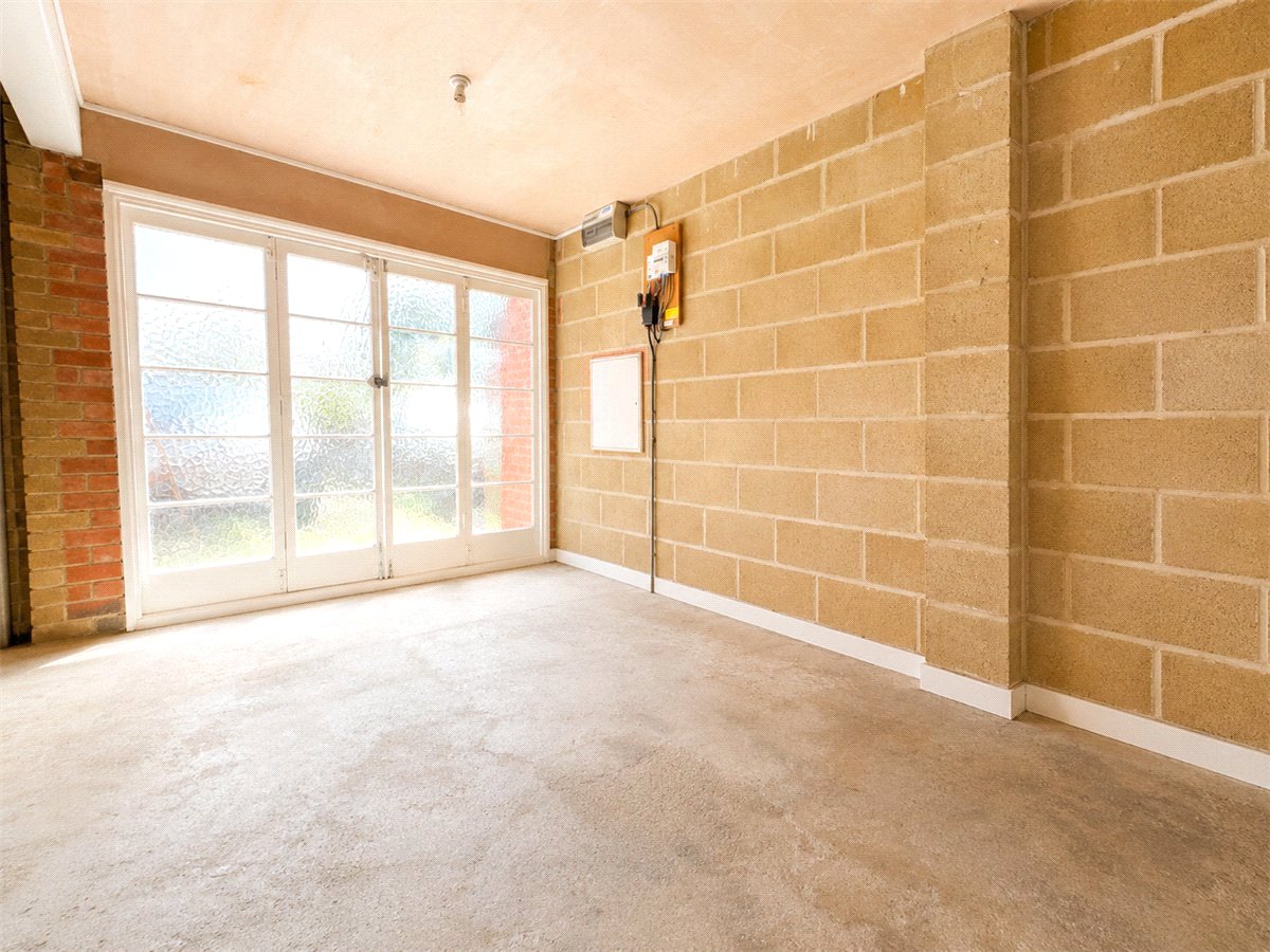 3 bedroom House, Edgar Road, Winchester, SO23 - Available, Image 12