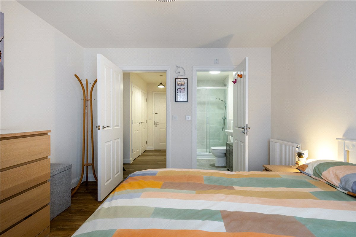 2 bedroom Flat, Osprey Drive, Trumpington, CB2 - Available, Image 4