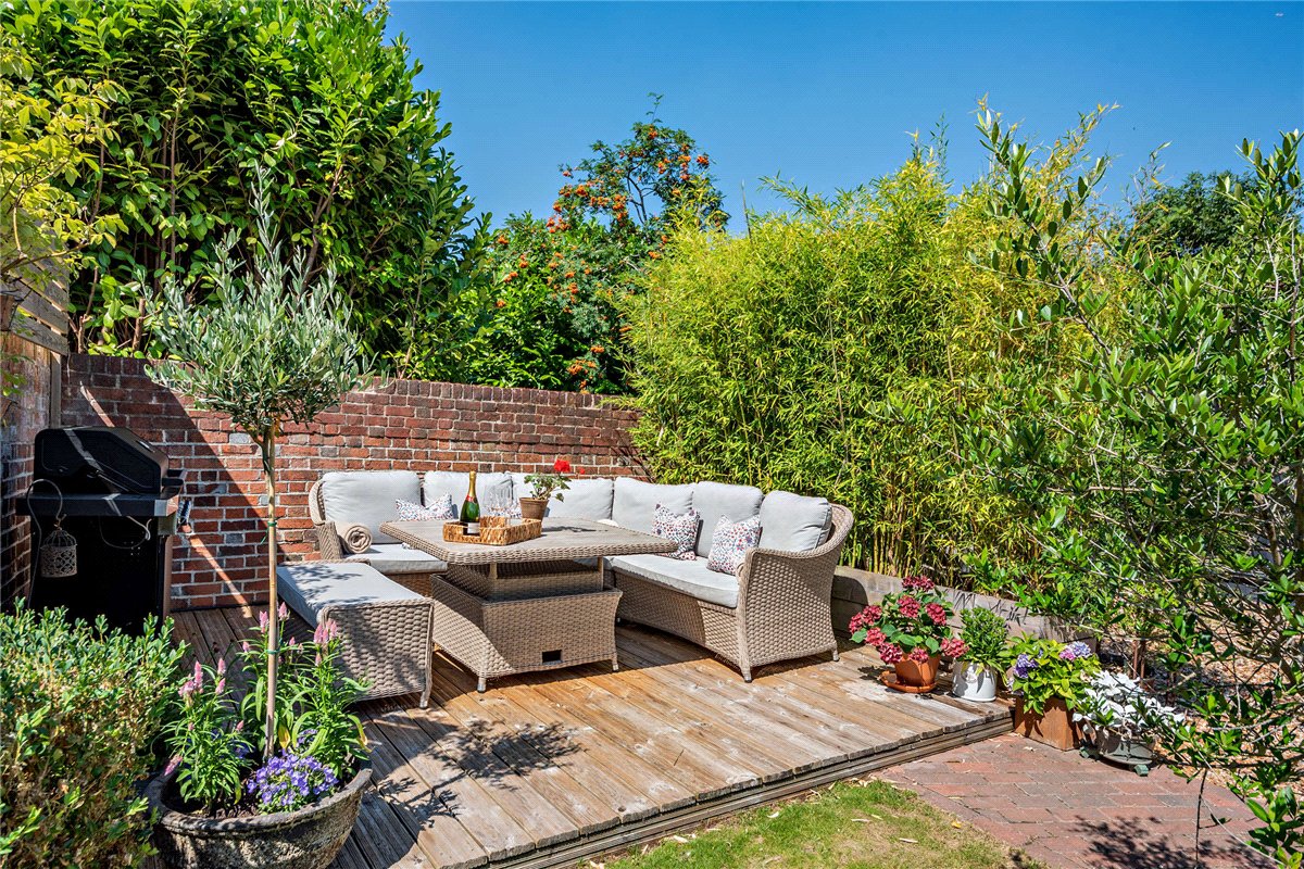 5 bedroom House, High Street, Chieveley, RG20 - Sold STC, Image 17