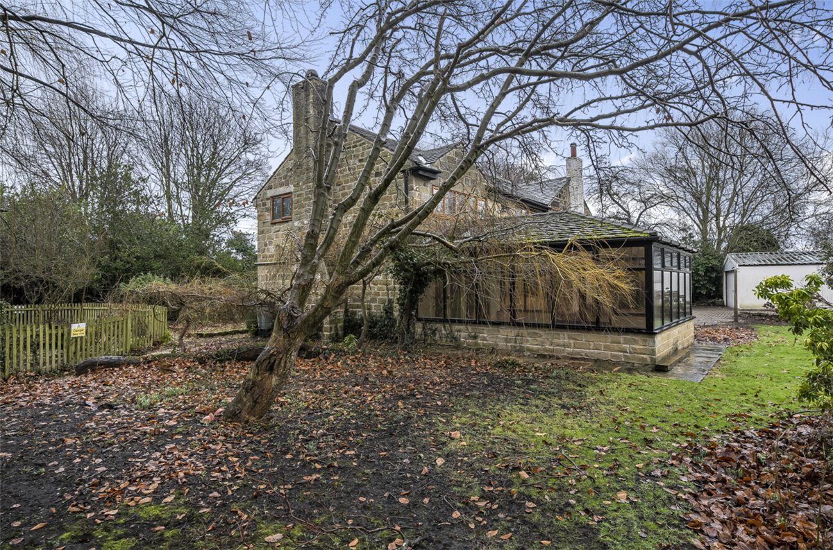 4 bedroom House, Pontefract Road, Crofton, WF4 - Let Agreed, Image 1